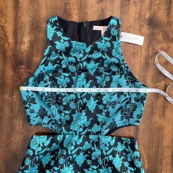 Anthropologie x Hutch Floral Jacquard Cut Out Mini Dress NWT‎ - Size 4 - Picture 13 of 16